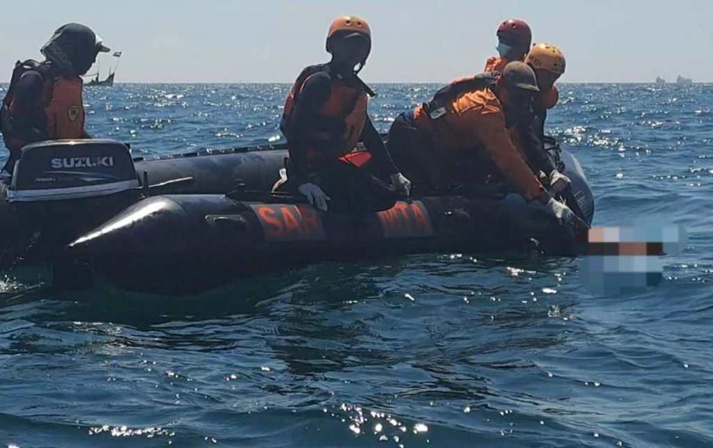 Hilang di Laut, Nelayan Tuban Ditemukan Tewas&nbsp;Mengapung