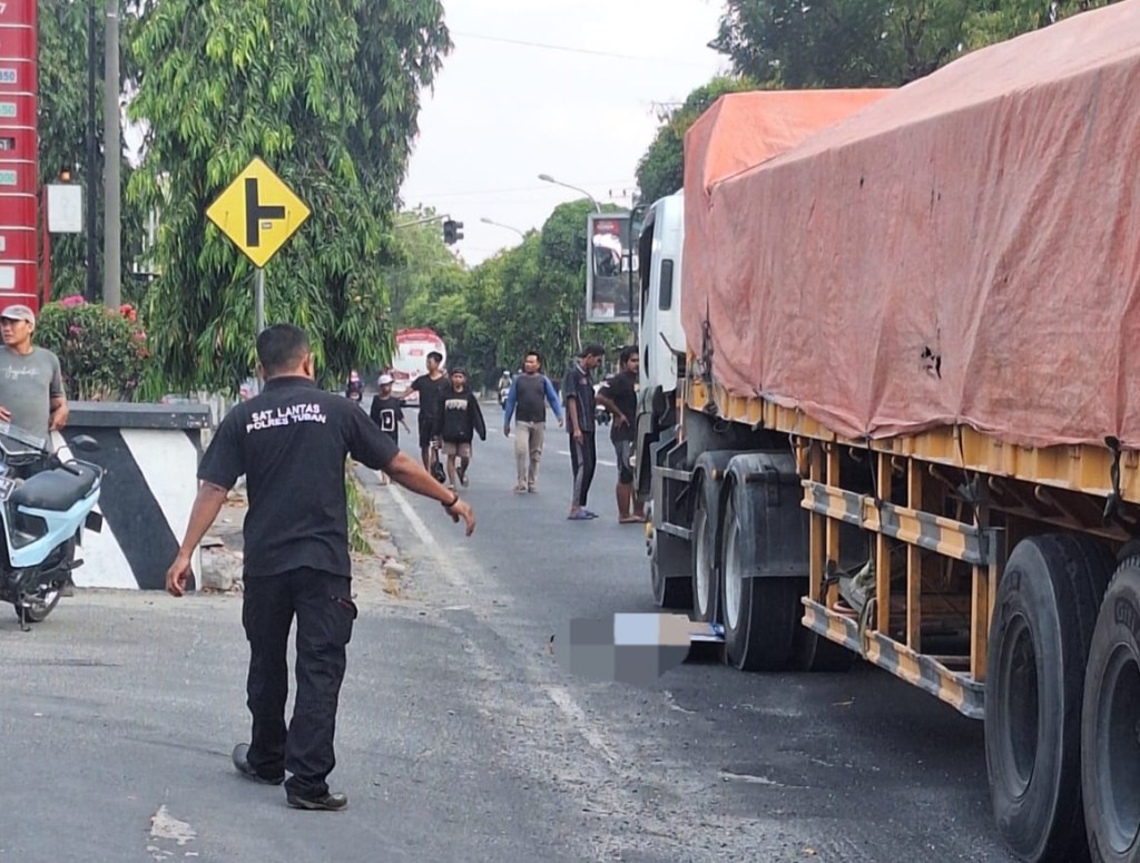Pelajar Bojonegoro Tewas Terlindas Truk di Tuban, Begini Kronologinya